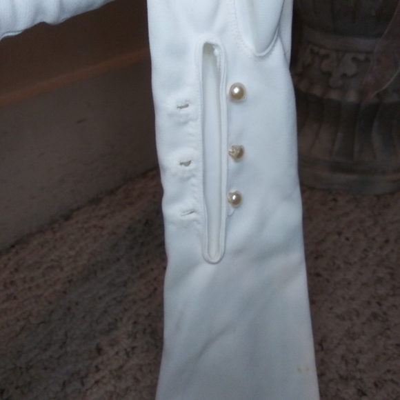 Vintage 1950's Long Button Closure White Evening Gloves - Picture 6 of 11